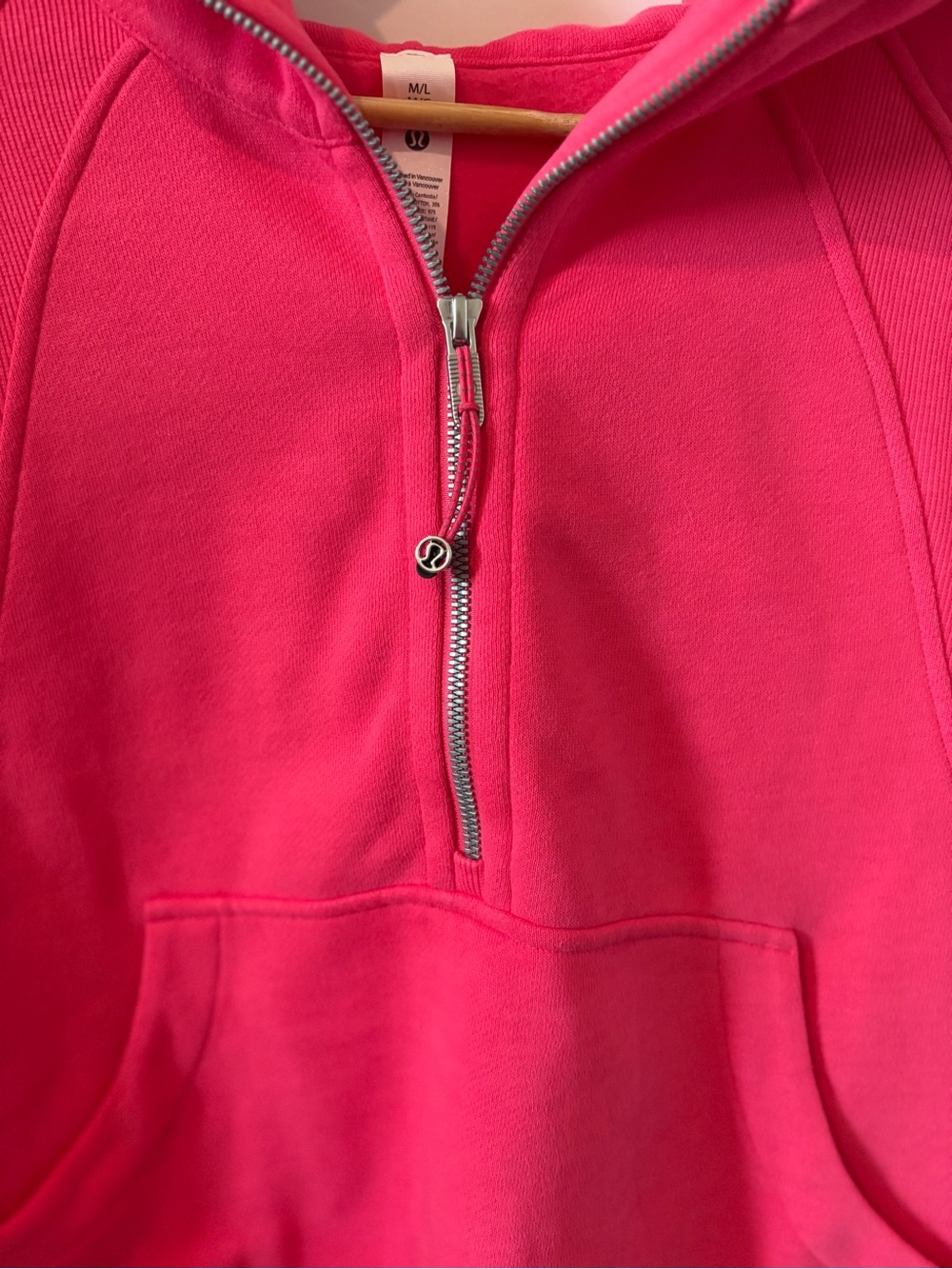 lululemon 1/2 Zip Cropped Scuba Hoodie - Lip Gloss Pink M/L - Picture 6 of 9